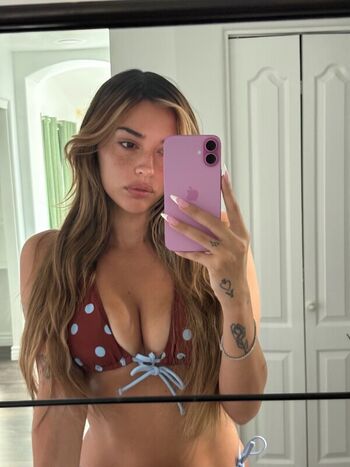 Full leaked Mole private onlyfans photo