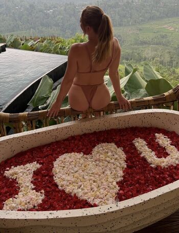 Full leaked Molly carlson private onlyfans photo