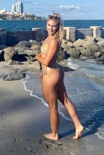 Full leaked Molly caudery page private onlyfans photo