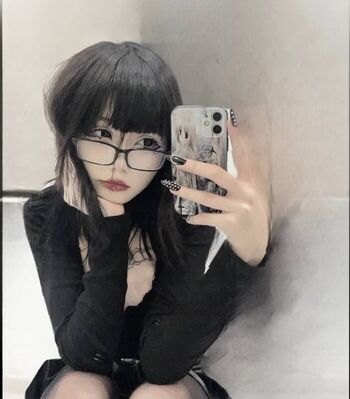 Full leaked Mollyesha private onlyfans photo