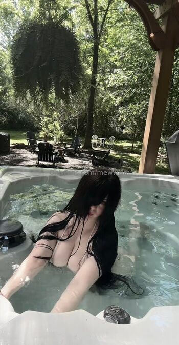 Full leaked Mollymew private onlyfans photo