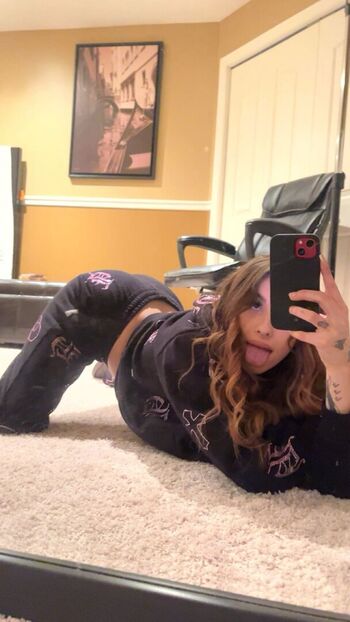 Full leaked Mollyybebee private onlyfans photo