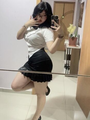 Full leaked Molodoya private onlyfans photo