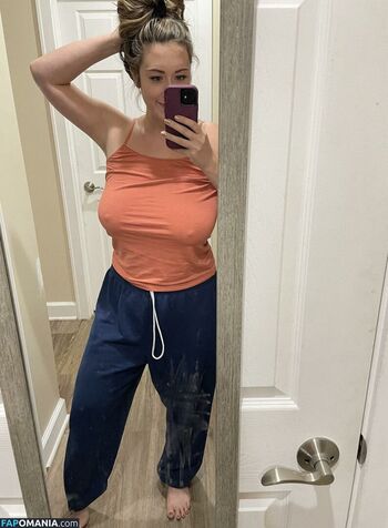 Full leaked Momdd private onlyfans photo