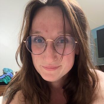 Full leaked Momf duty private onlyfans photo