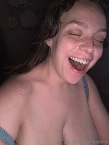 Full leaked Mommagerth page private onlyfans photo