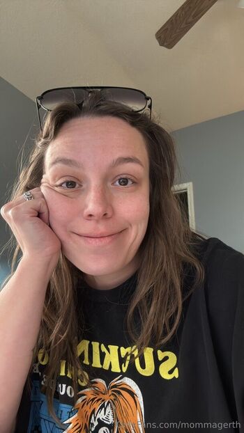 Full leaked Mommagerth private onlyfans photo