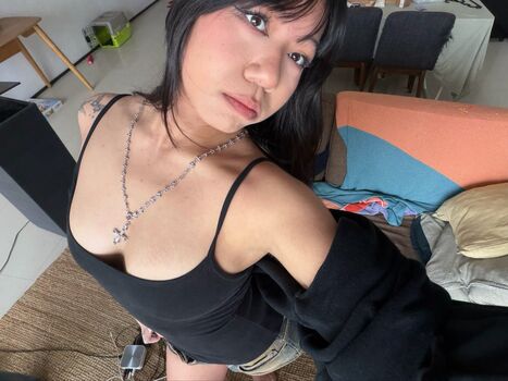 Full leaked Mommyissues private onlyfans photo