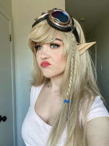 Full leaked Momo o brien page private onlyfans photo