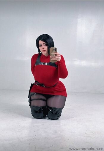 Full leaked Momokun page private onlyfans photo
