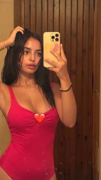 Full leaked Momortelle immomortelle page private onlyfans photo