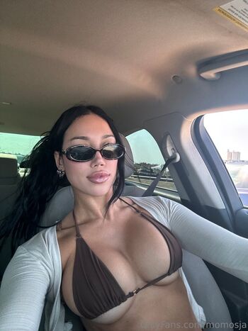 Full leaked Momosja private onlyfans photo