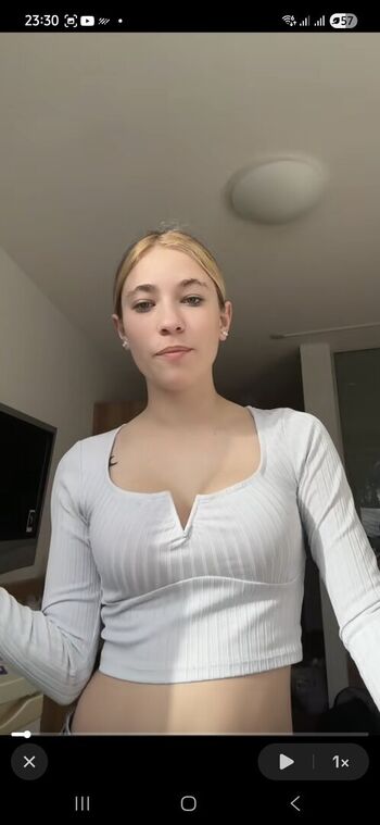 Full leaked Mona mona private onlyfans photo