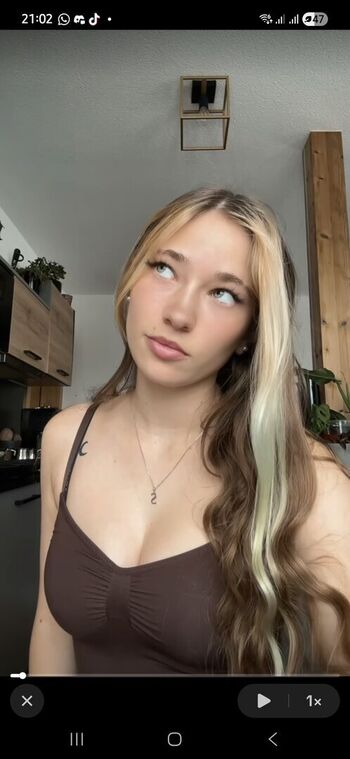 Full leaked Mona mona private onlyfans photo