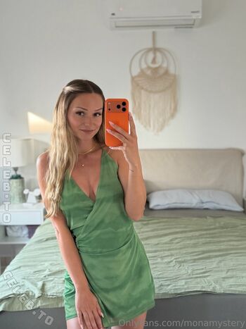 Full leaked Monamystery private onlyfans photo
