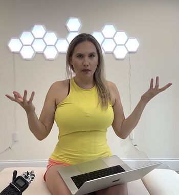 Full leaked Mondragon chiropractic  page private onlyfans photo