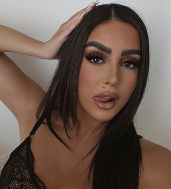 Full leaked Monia t private onlyfans photo