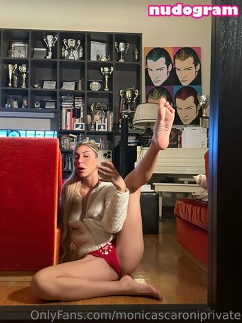 Full leaked Monicascaroni private onlyfans photo