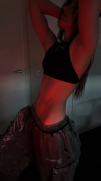 Full leaked Monique van den bogart private onlyfans photo