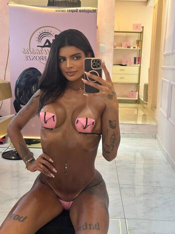 Full leaked Monira laveen private onlyfans photo