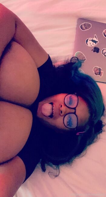 Full leaked Moodybb private onlyfans photo