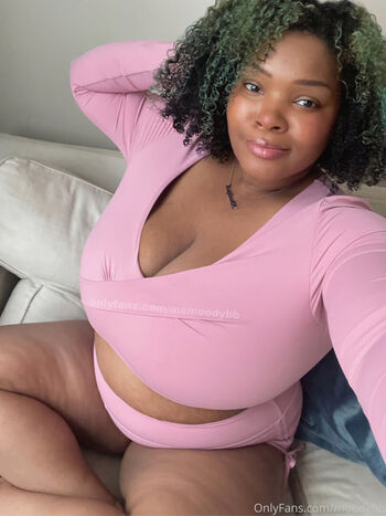 Full leaked Moodybb private onlyfans photo