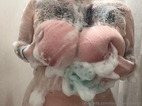 Full leaked Moonbeamsaint private onlyfans photo