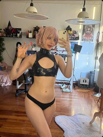 Full leaked Moondays ok private onlyfans photo