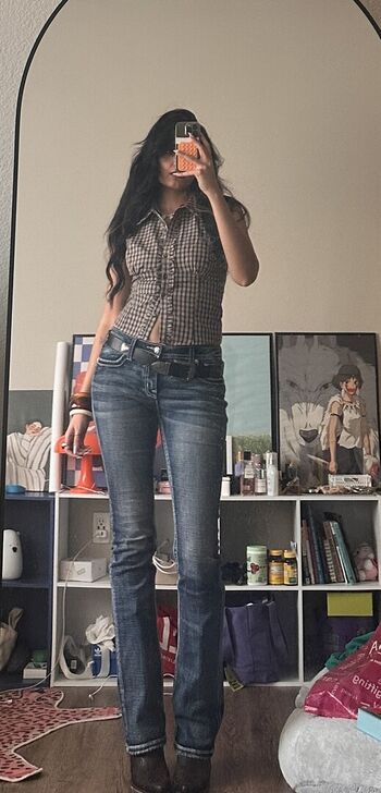 Full leaked Mooneh private onlyfans photo