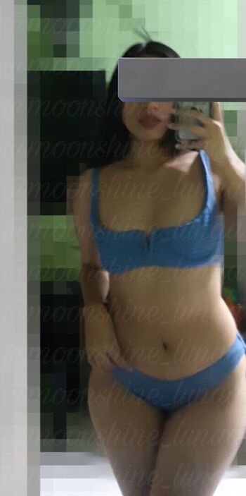 Full leaked Moonshine lunaa private onlyfans photo