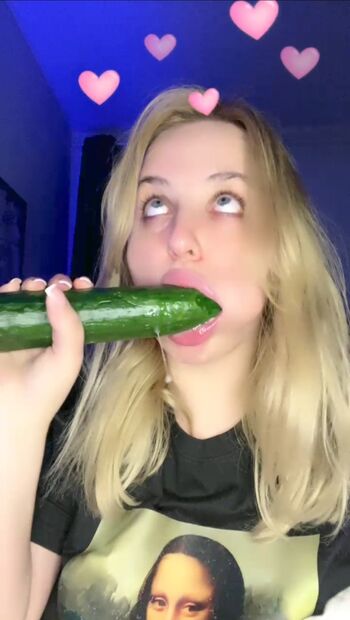 Full leaked Mooyani private onlyfans photo