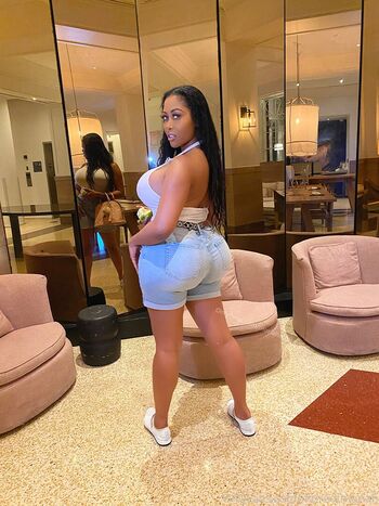 Full leaked Moreofmoriah private onlyfans photo