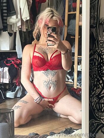 Full leaked Morgane wauquier private onlyfans photo