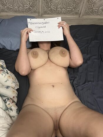 Full leaked Mountainousgoddess private onlyfans photo