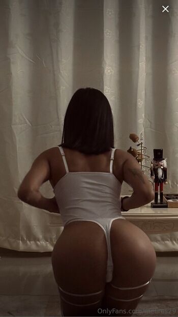 Full leaked Mrs d private onlyfans photo