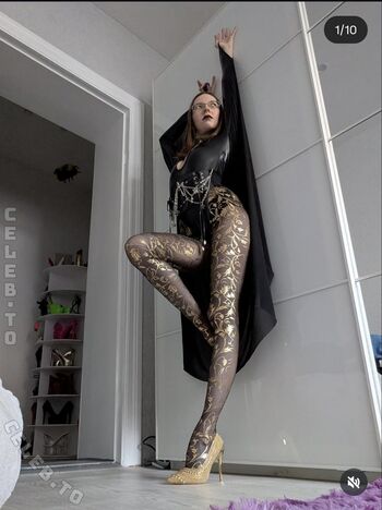 Full leaked Mrs crazy private onlyfans photo