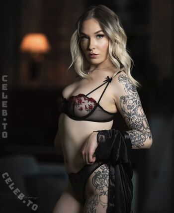 Full leaked Mrs mineee private onlyfans photo