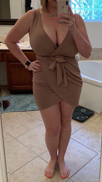 Full leaked Mrs vice private onlyfans photo