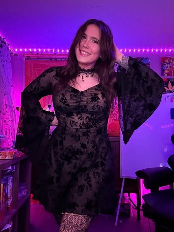 Full leaked Mrsmobster private onlyfans photo