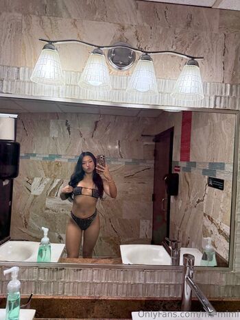 Full leaked Ms mimi private onlyfans photo