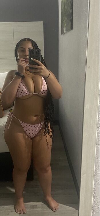 Full leaked Msbigcake private onlyfans photo