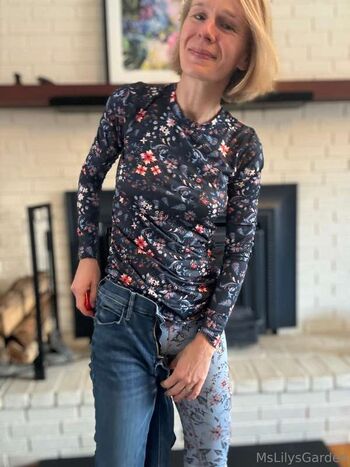 Full leaked Mslilysgarden private onlyfans photo