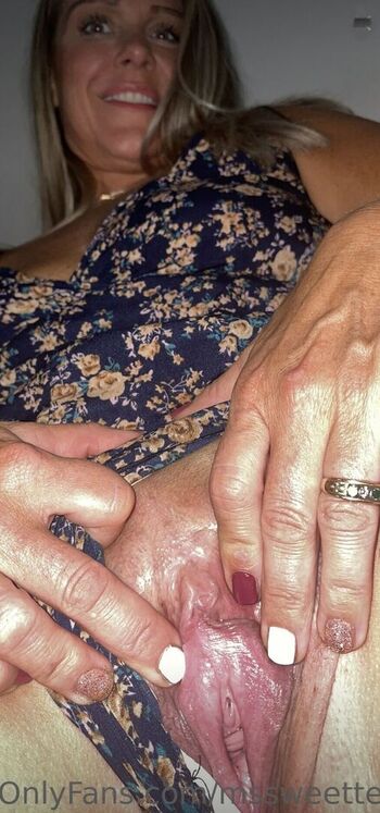 Full leaked Mssweetea private onlyfans photo