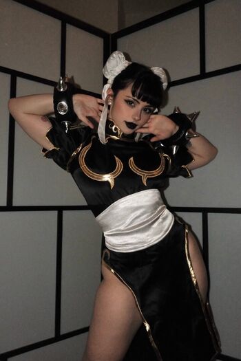 Full leaked Muatori  page private onlyfans photo