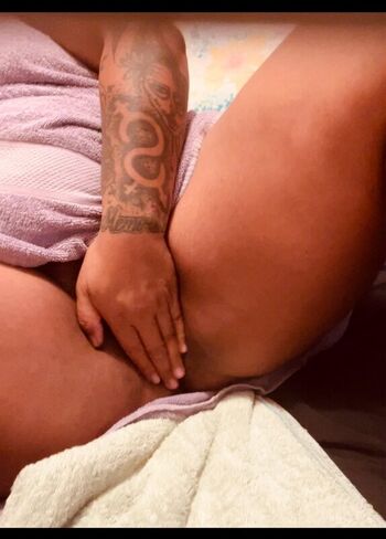 Full leaked Mumbod private onlyfans photo