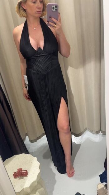 Full leaked Mumma mic s asmr private onlyfans photo