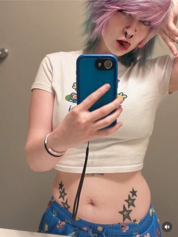 Full leaked Mushroomfairy private onlyfans photo
