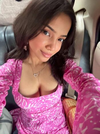 Full leaked Muskan karia private onlyfans photo