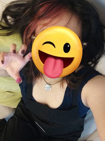 Full leaked Mxronaa private onlyfans photo