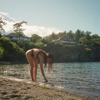 Full leaked Mya lowe private onlyfans photo